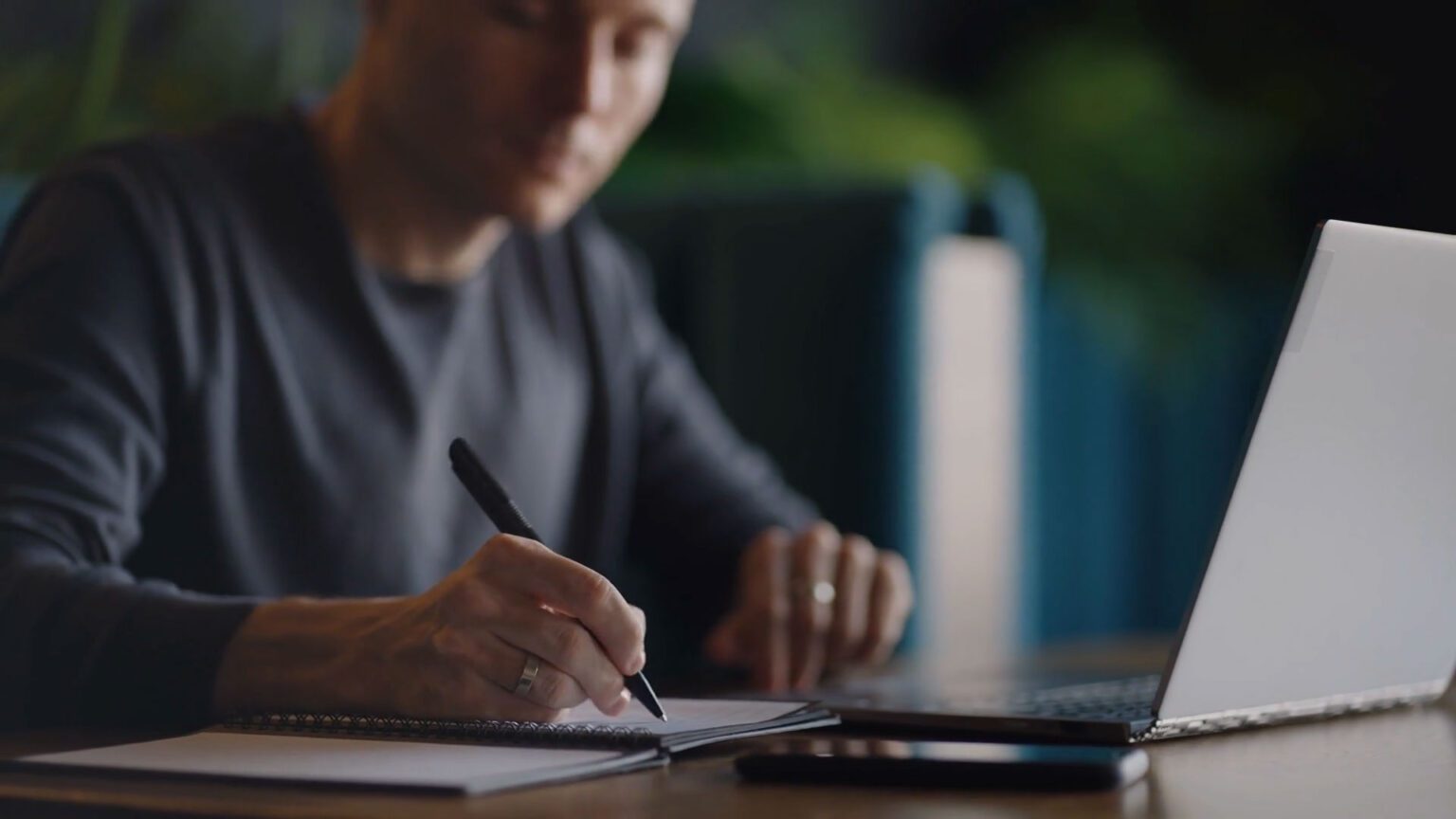 Top 4 online video marketing courses for businesses
