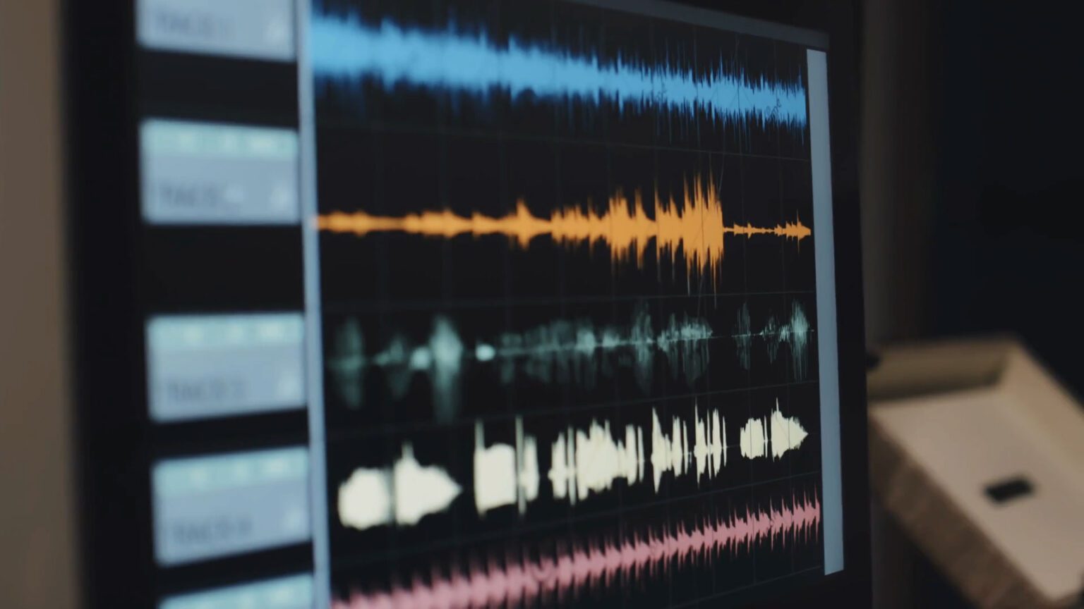 WAV vs MP3 - which is better for quality, file size?