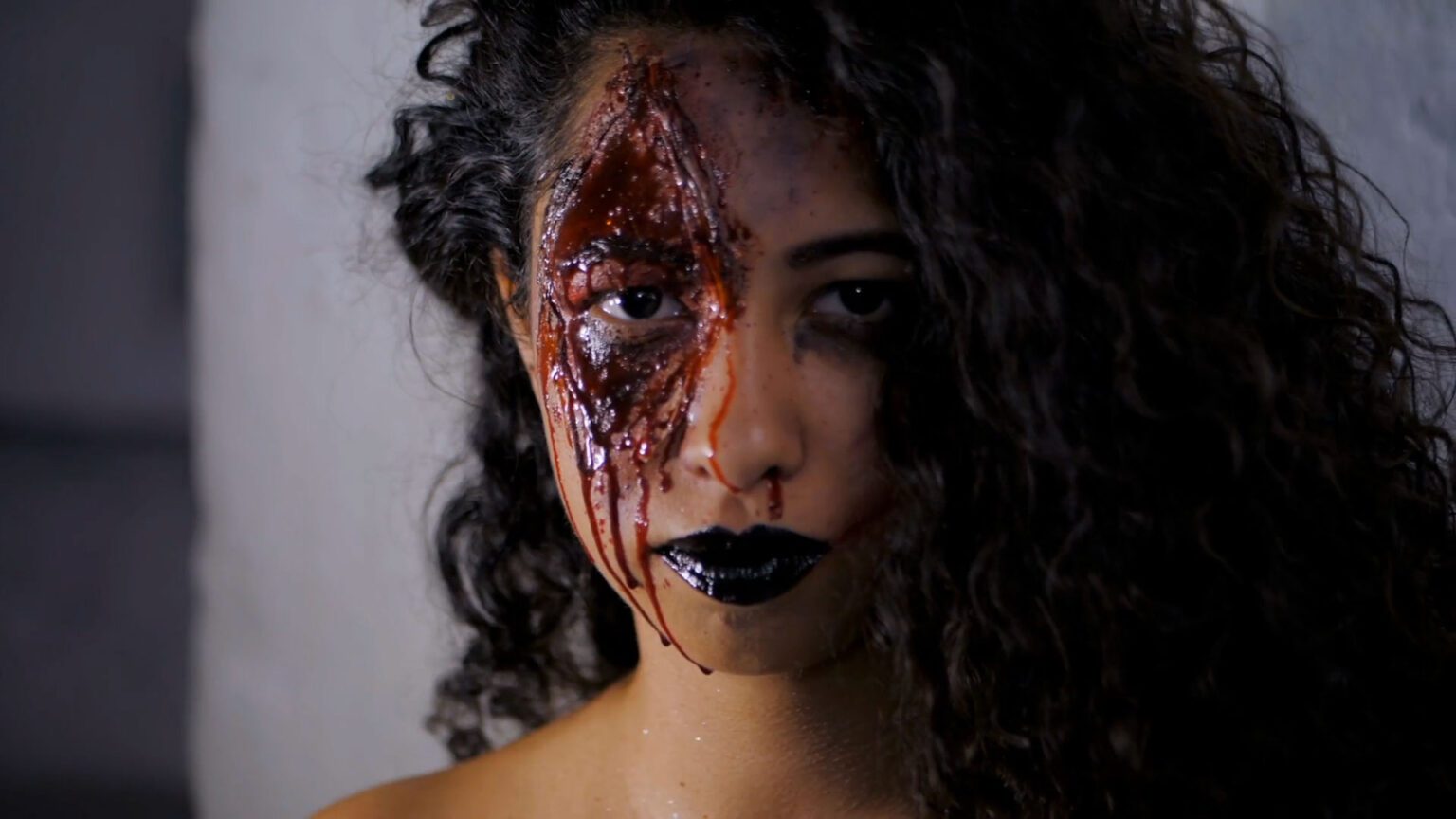 Easy practical effects any creator can do