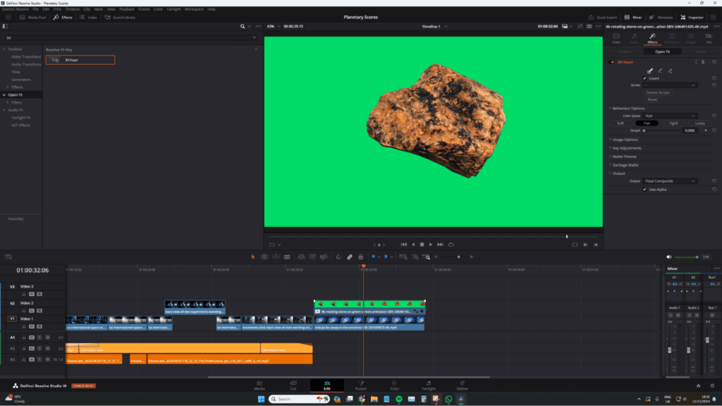Screenshot of a green screen video clip with the 3D Keyer effect applied.